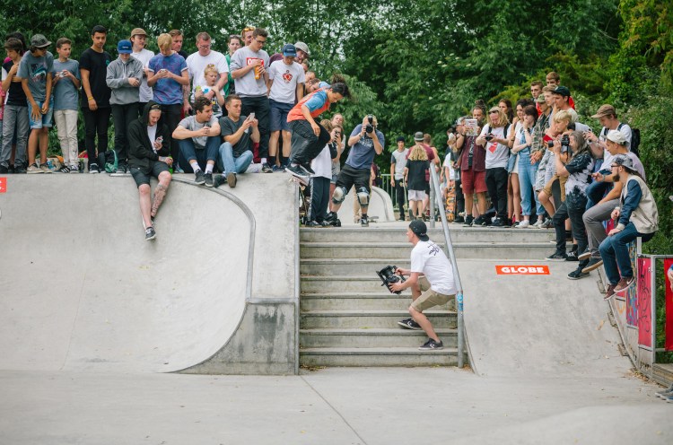 David-Gonzales-Kickflip-5050-D76V7364