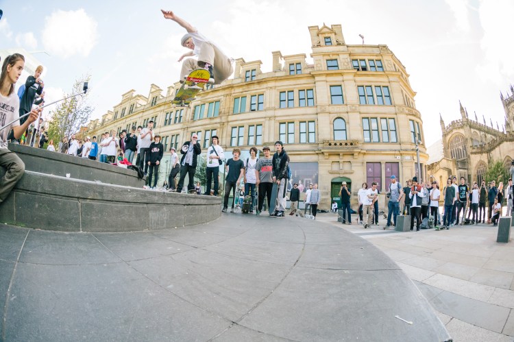 Robert Rooney Woodward, Backside 180, Photo: CJ.