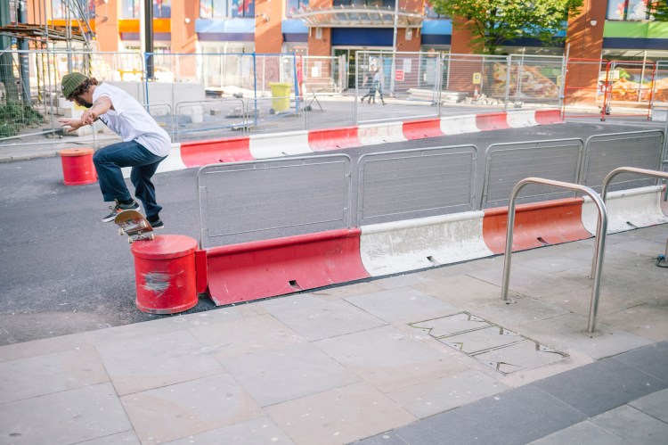 Eddie Belvedere, Nosegrind, Photo: CJ.