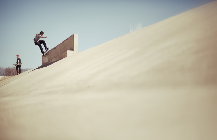 Kyle Walker, Frontside Lipslide, Photo: Arto Saari.