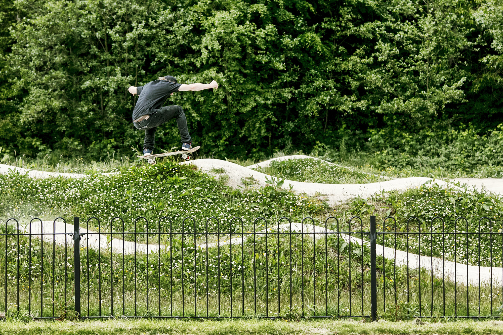 Silas Baxter-Neal, ollie, Manchester, photo: Andrew Horsley